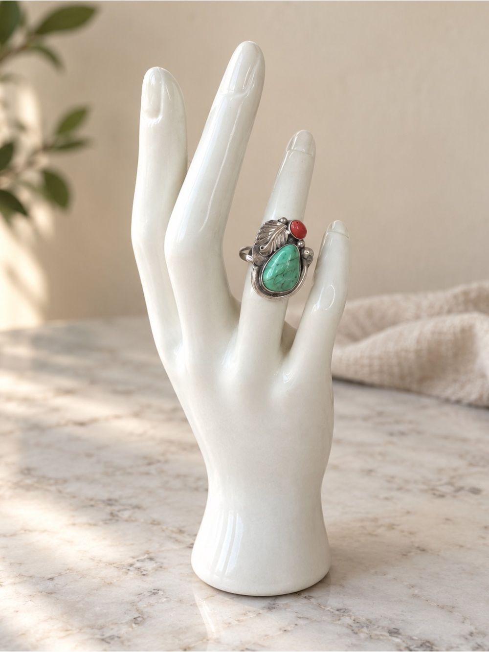 Vintage Navajo Style Sterling Silver‎ Ring Turquoise & Coral Stones Size 6.25